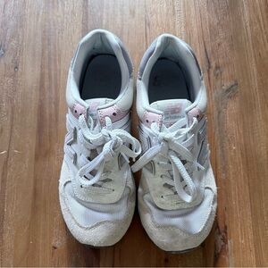 New Balance 574 | White & Pink​​